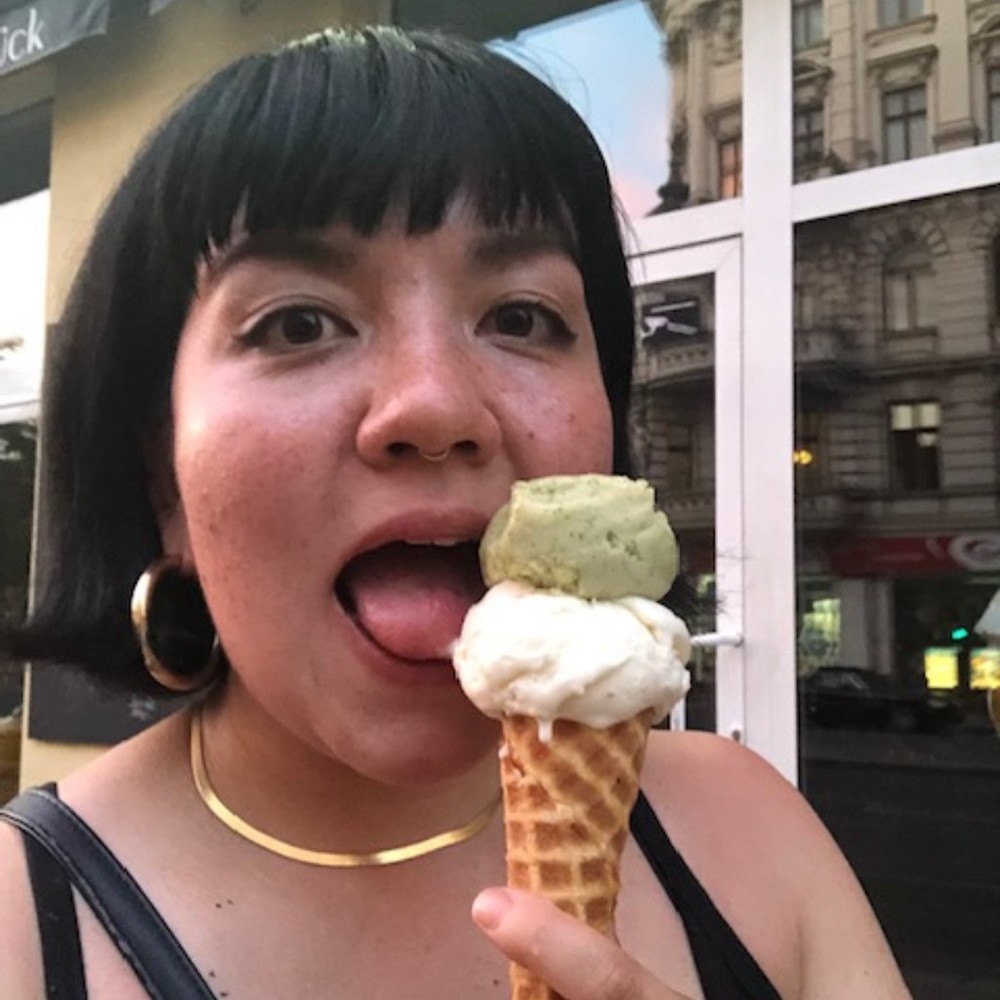 Meet your Posher, Anna